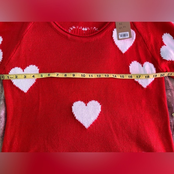 Julia Rose Amora Heart Sweater - Medium - NWT- Red White 100% Acrylic - Picture 7 of 9